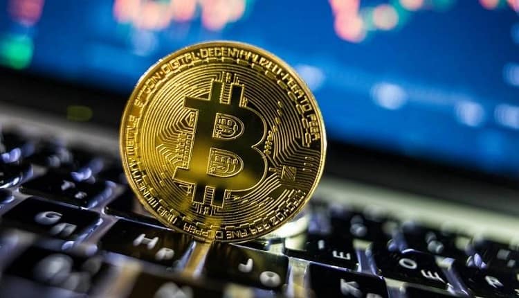 سعر «البيتكوين» اليوم الإثنين.. كم سجلت العملات المشفرة؟