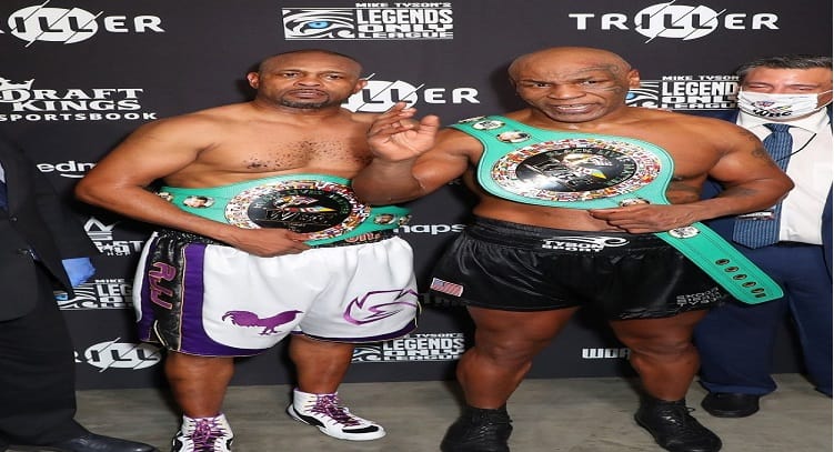 مايك تايسون ومنافسه