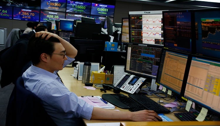 مؤشرات سوق الأسهم اليابانية تتراجع جماعيًا