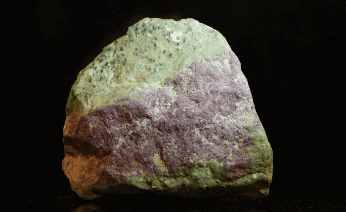 الياقوت الطبيعي