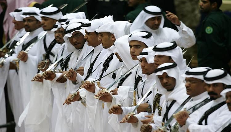 المركز الوطني للعرضة يُصدر ضوابط جديدة للرقصة السعودية الأشهر