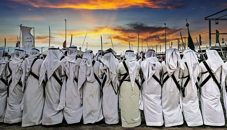 المركز الوطني للعرضة يُصدر ضوابط جديدة للرقصة السعودية الأشهر