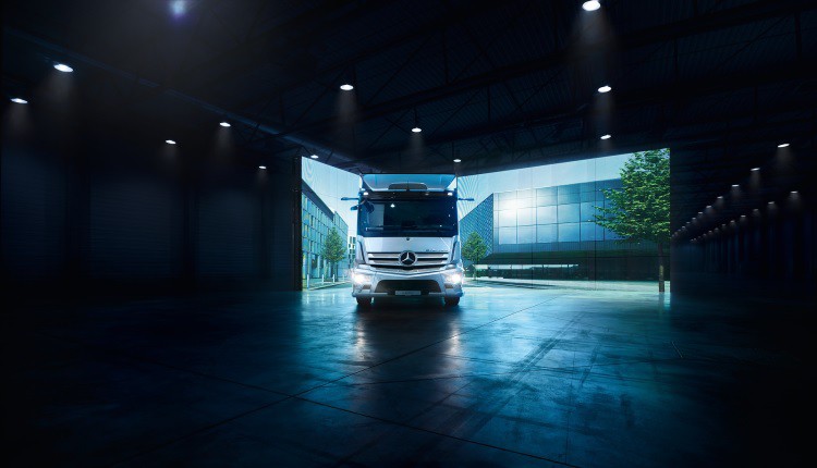 شاحنات eActros