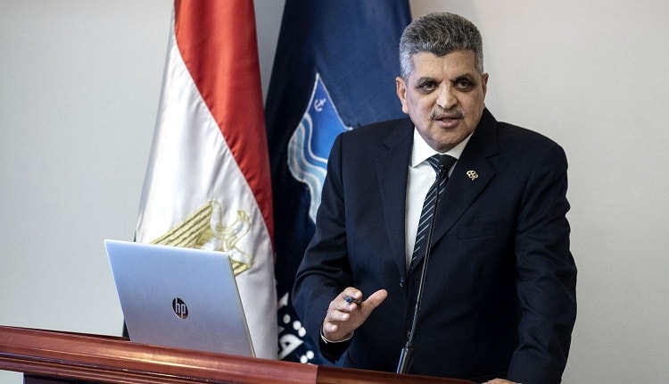 الفريق أسامة ربيع، رئيس هيئة قناة السويس