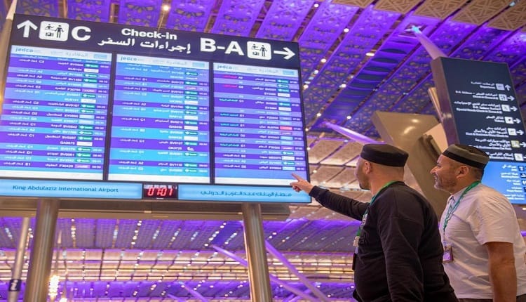 ضيوف برنامج خادم الحرمين للعمرة والزيارة يغادرون باتجاه بلدانهم