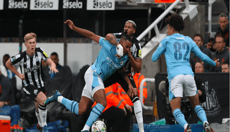 نيوكاسل ضد مانشستر سيتي