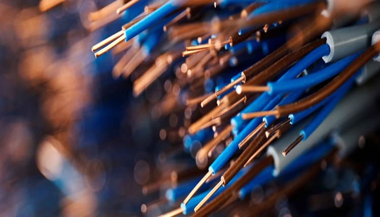 الأسلاك الكهربائية