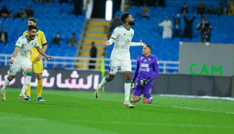 الأهلي والتعاون في الدوري السعودي