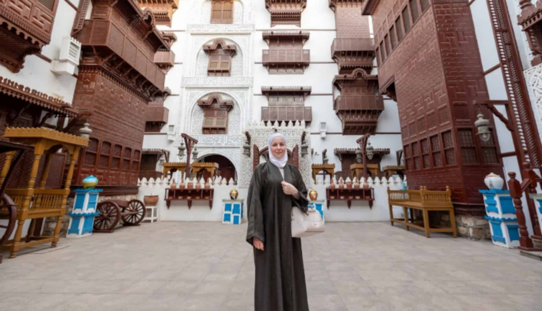 الحاجة "د. سهام سوقية ": رحلة حج بعد 25 عامًا وتجربة لا تُنسى