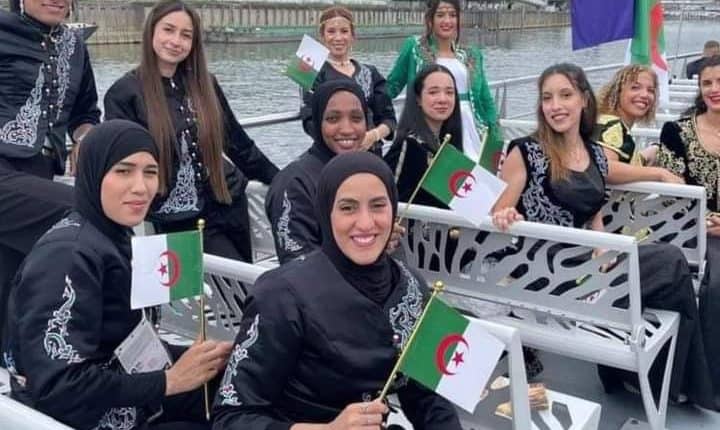 المنتخبات العربية تخطف الأنظار في دورة الألعاب الأولمبية باريس 2024