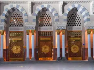 أبواب المسجد النبوي