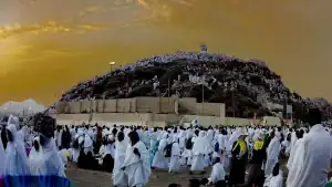 يوم عرفة- مصعد عرفات.. ركن الحج الأعظم