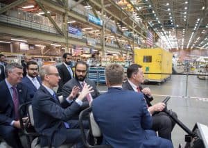 سمو ولي العهد محمد بن سلمان في شركة بوينج