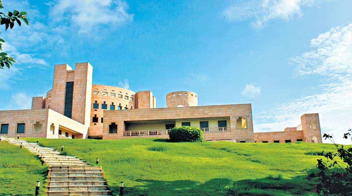 المدرسة الهندية للأعمال