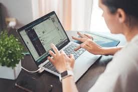 مشروع مركز دعم نفسي واستشارات أونلاين