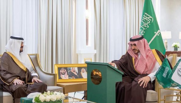 أمير الجوف يدشن زراعة الصندل ويؤكد: ركيزة للتنويع الاقتصادي