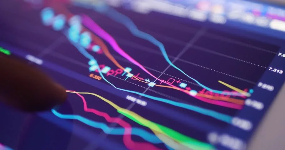 التكنولوجيا تقود الأسهم العالمية إلى قمم قياسية رغم الحروب