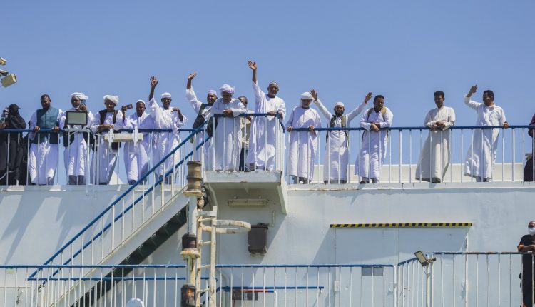 ميناء جدة.. موسم الحج.. السودان