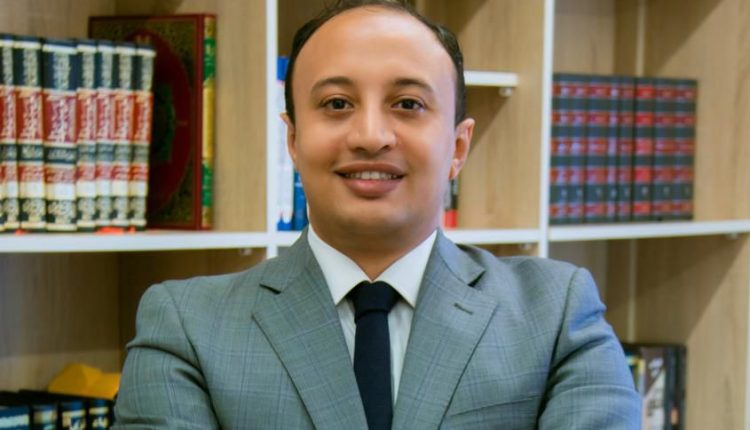 أمير أبو زيد الشريك الإداري بـ"إيسترن أند كو للمحاماة والاستشارات القانونية"