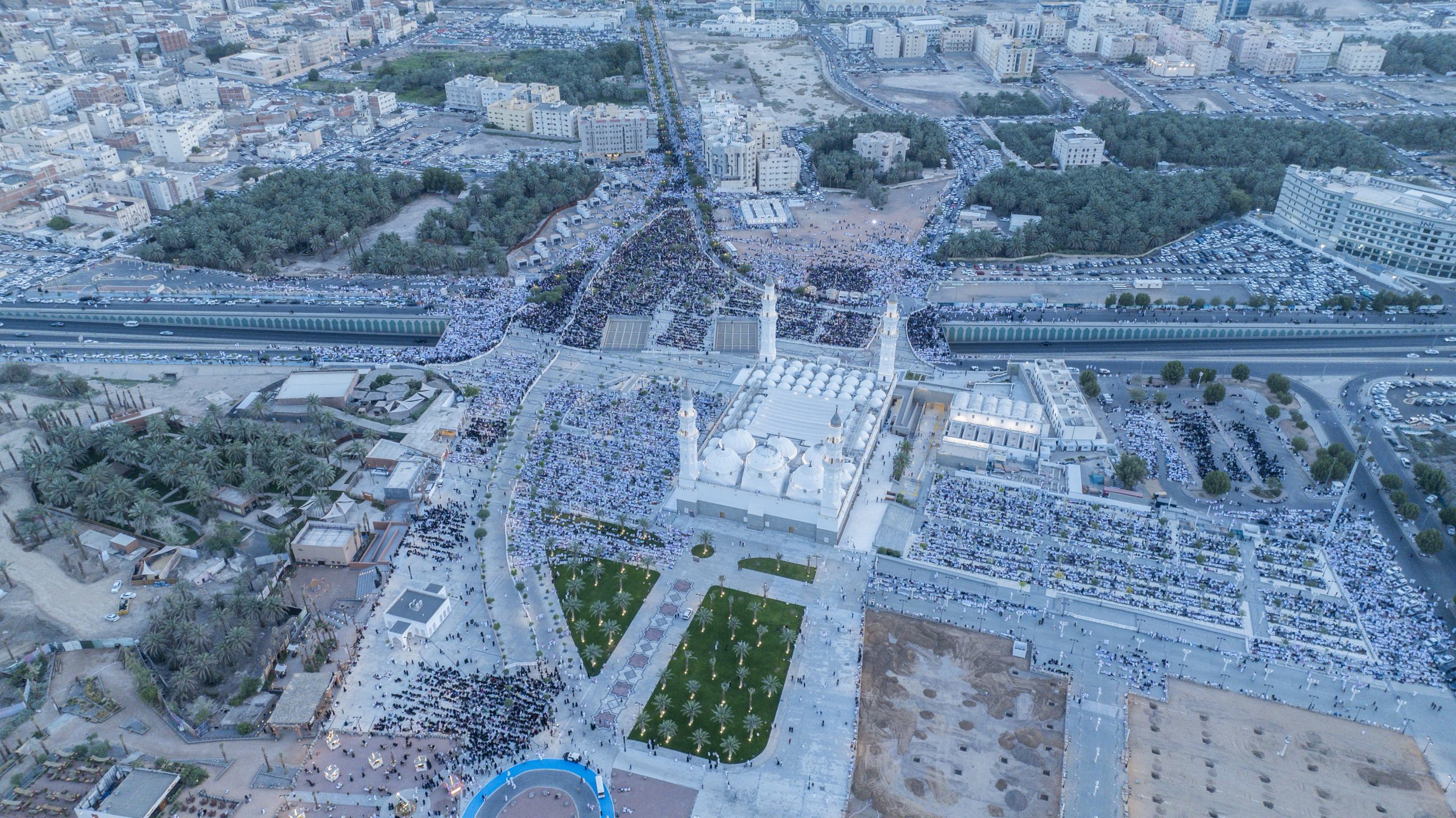 أول مسجد في الإسلام.. ماذا تعرف عن مسجد قباء التاريخي بالمدينة المنورة