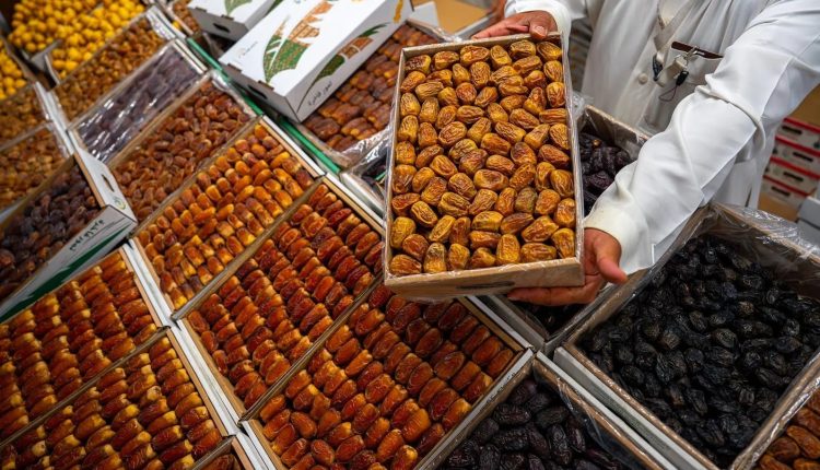 كرنفال بريدة للتمور- التمور