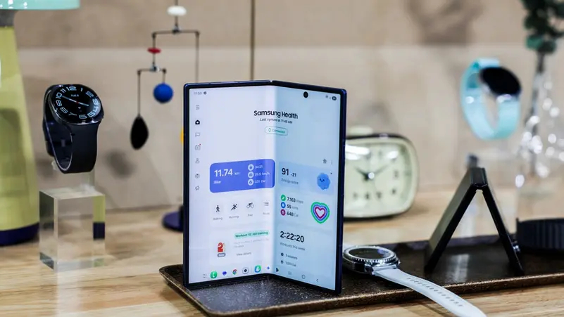 سامسونج تستعد لمضاعفة هواتف Galaxy Z إلى 6 طرازات في 2027